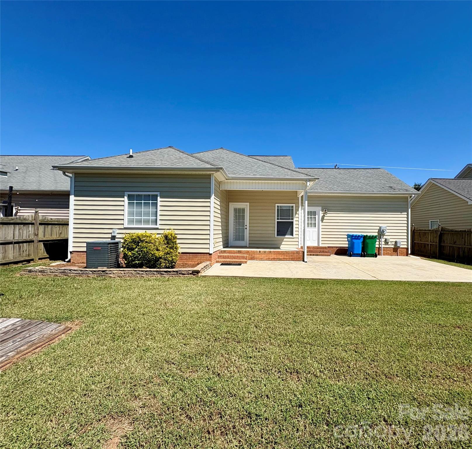 Abis Place - Residential