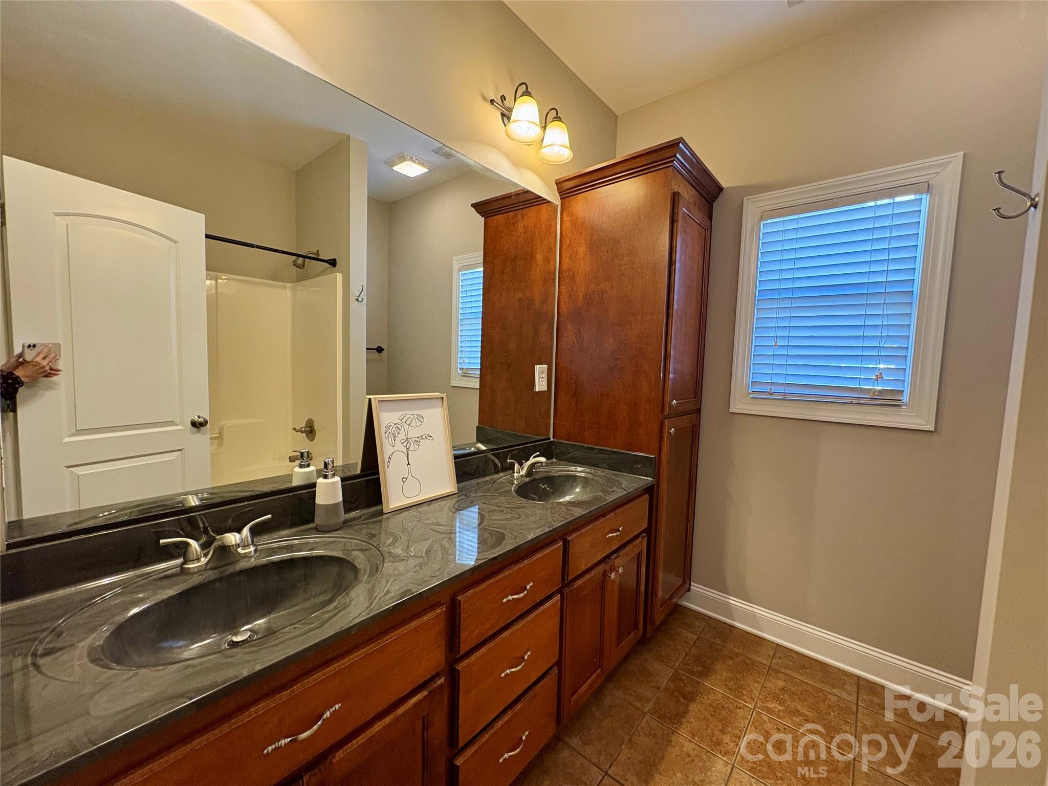 Abis Place - Residential