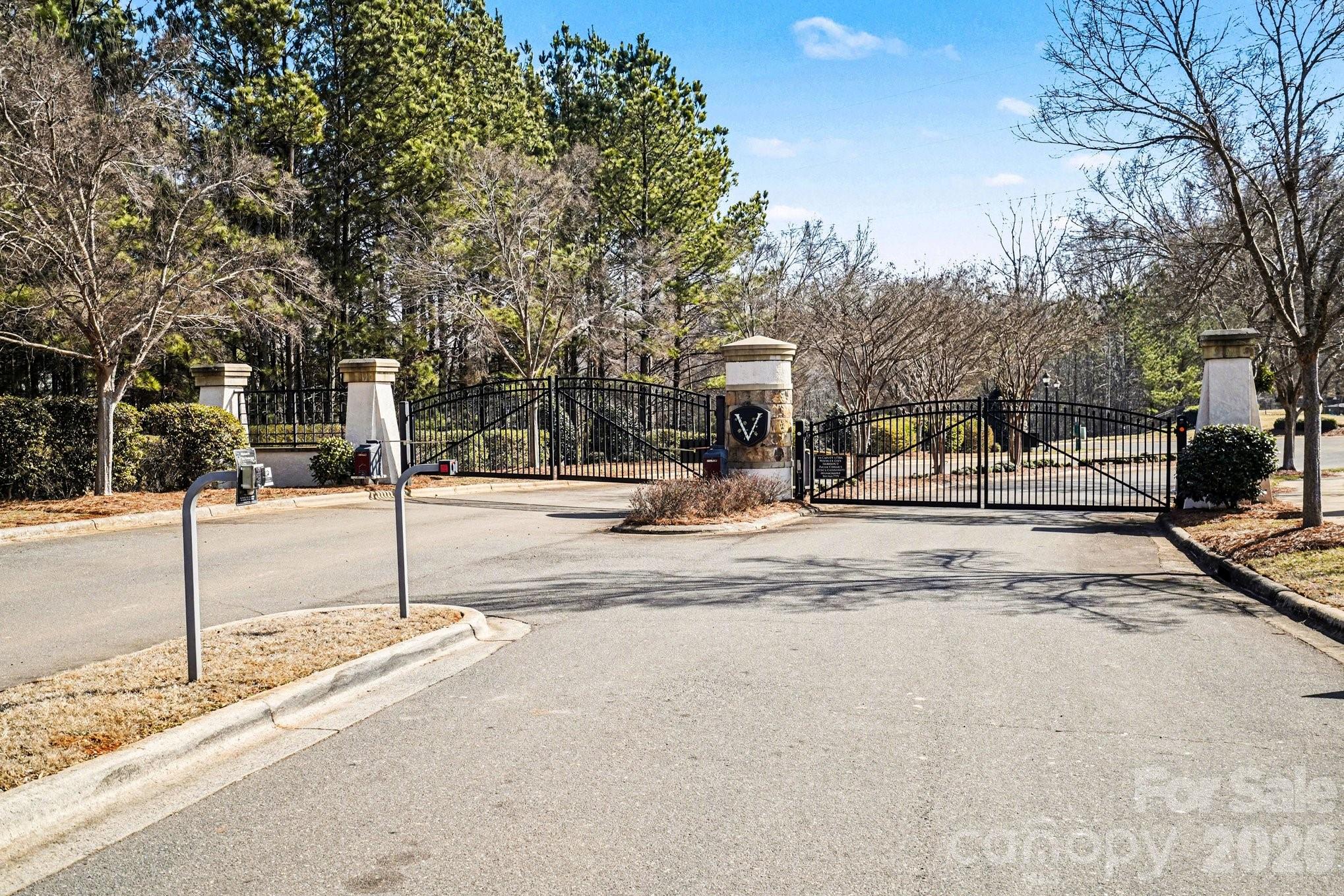 The Vineyards on Lake Wylie - Residential