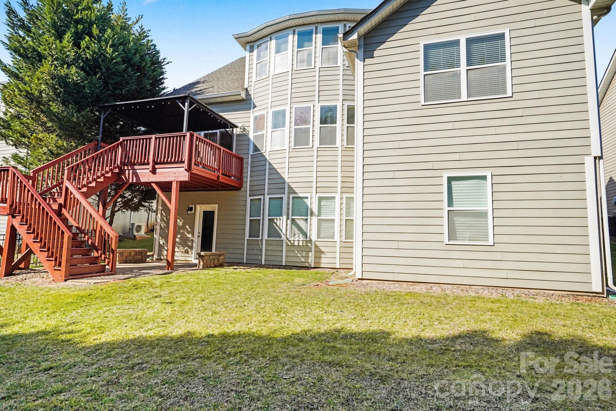 The Vineyards on Lake Wylie - Residential