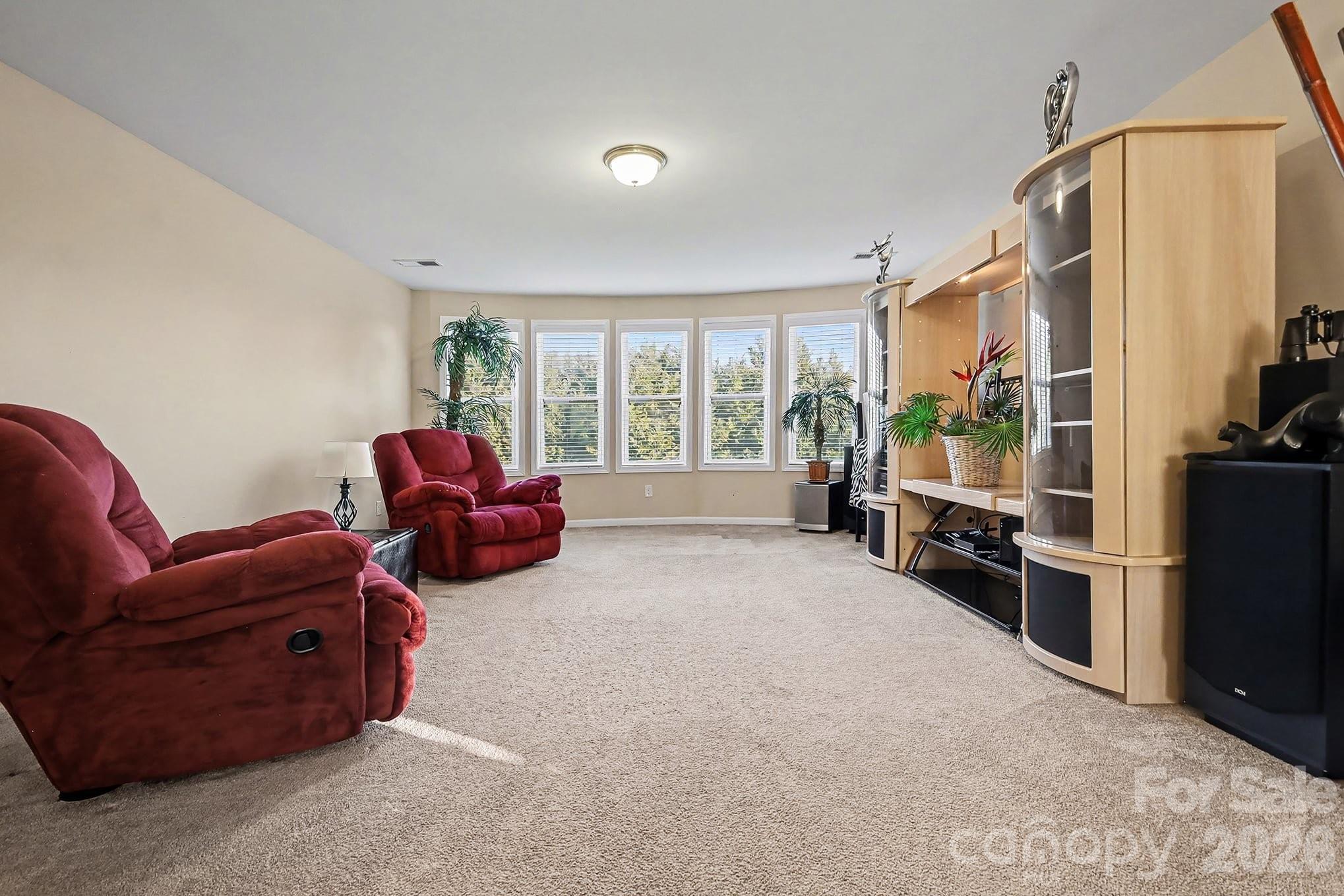 The Vineyards on Lake Wylie - Residential