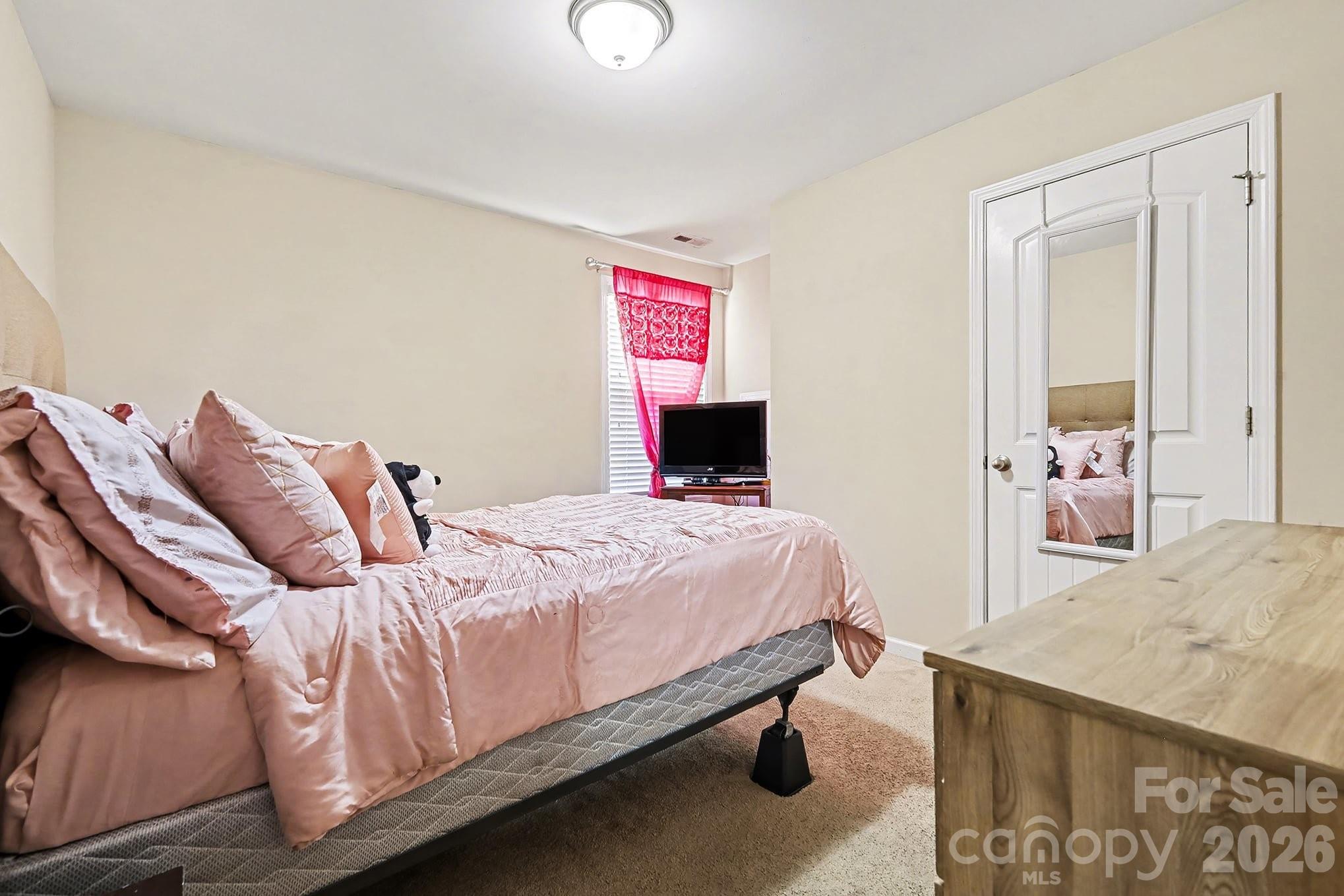 The Vineyards on Lake Wylie - Residential