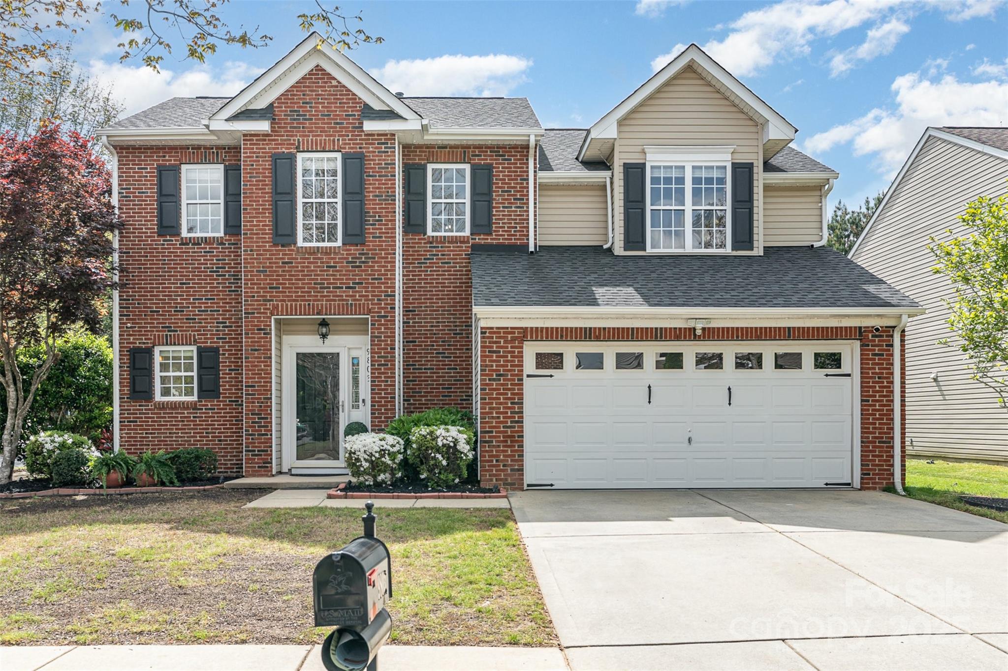 9803 Forest Run Lane