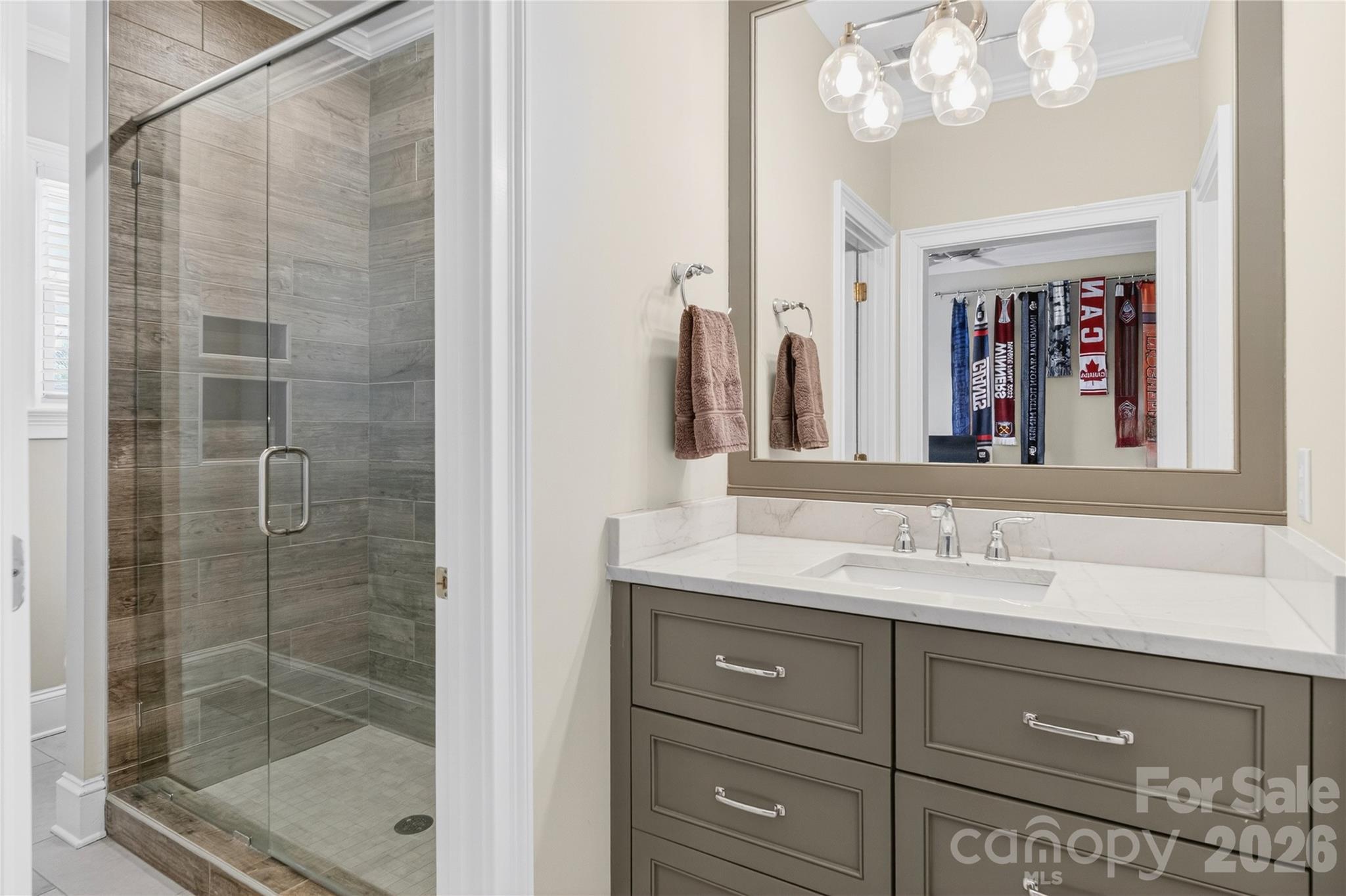 The Peninsula - Residential