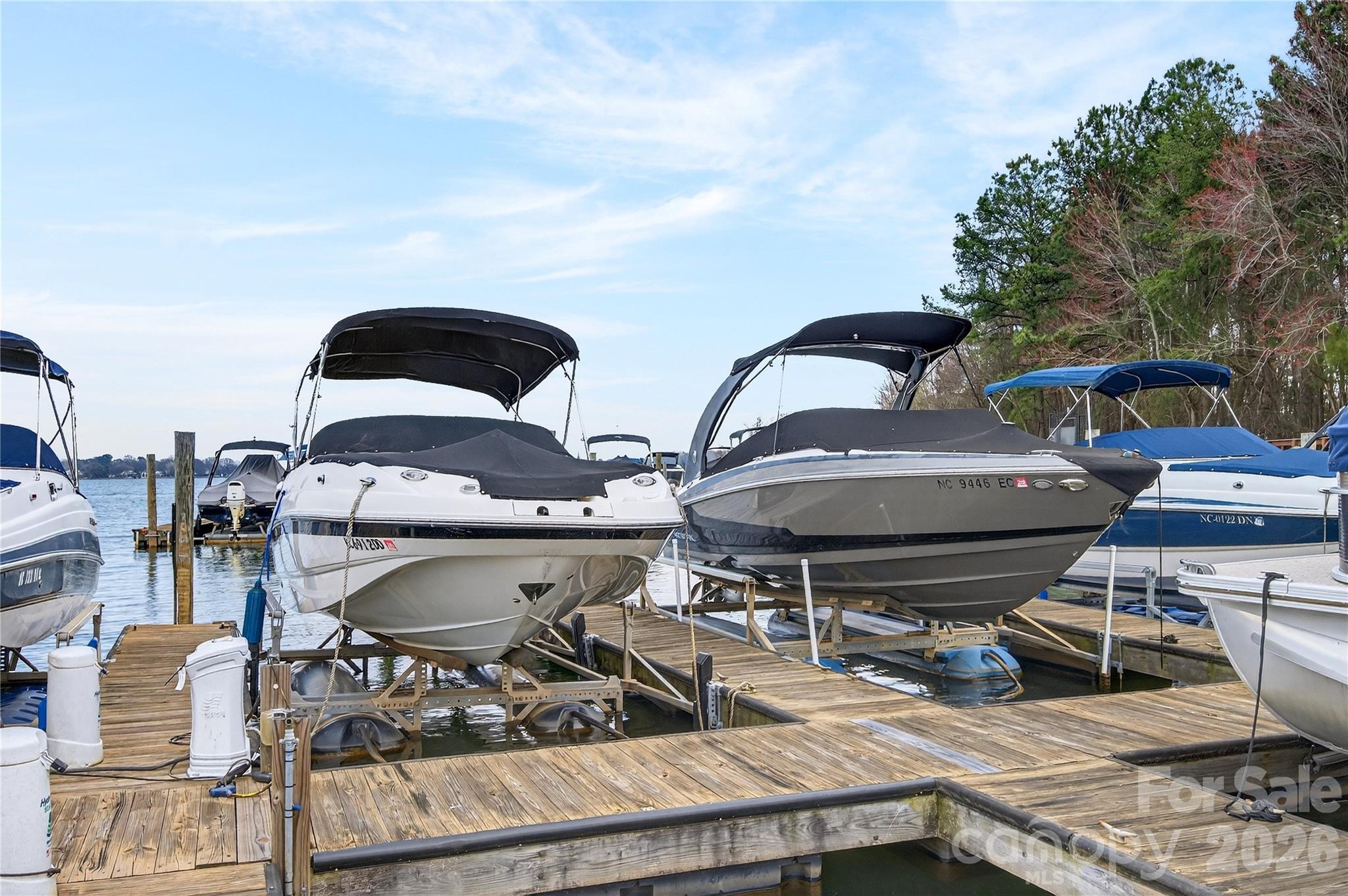 The Peninsula - Residential