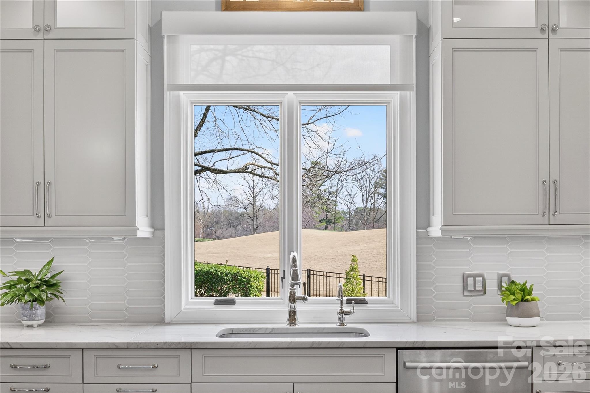 The Peninsula - Residential