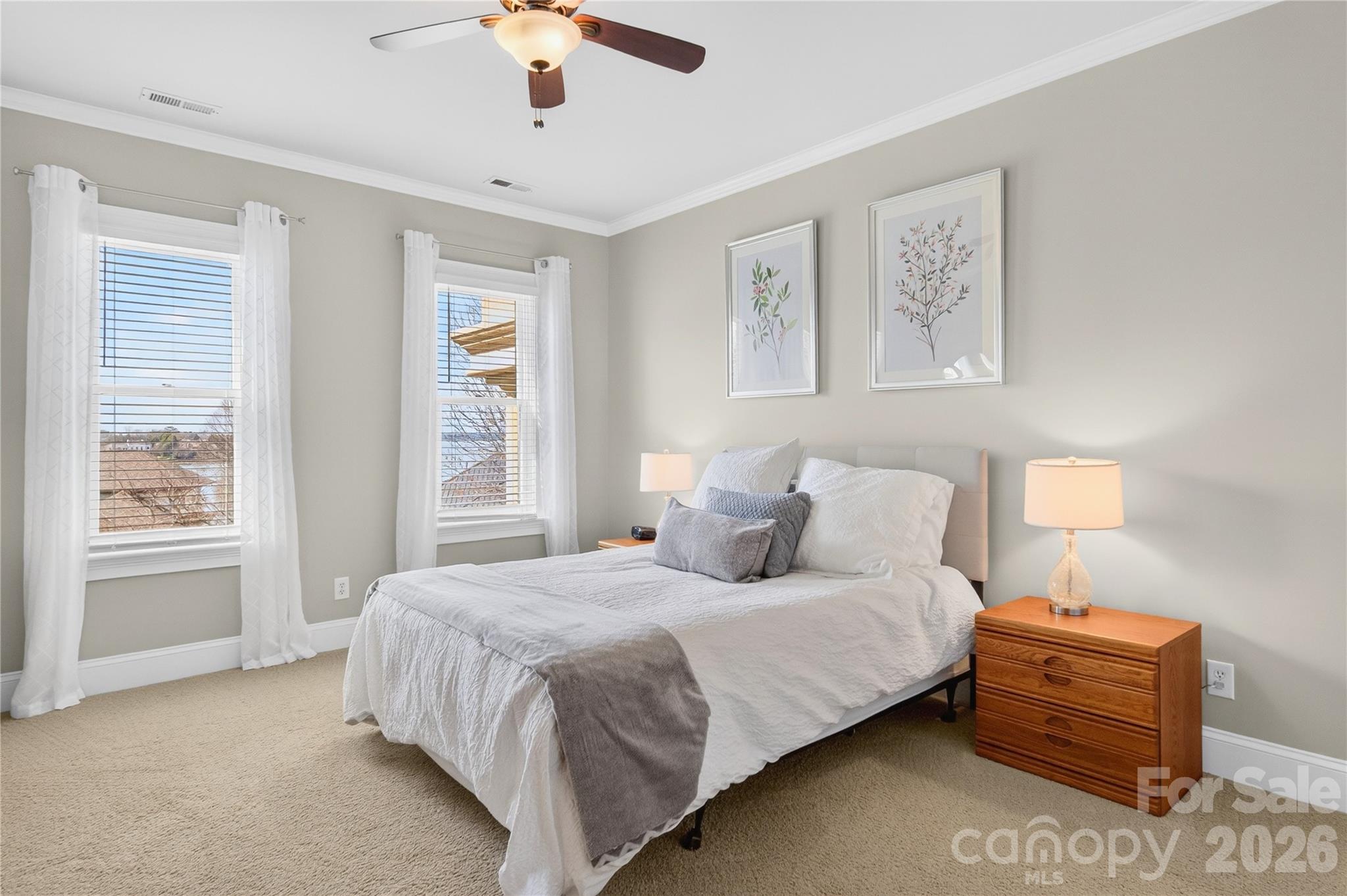 The Peninsula - Residential