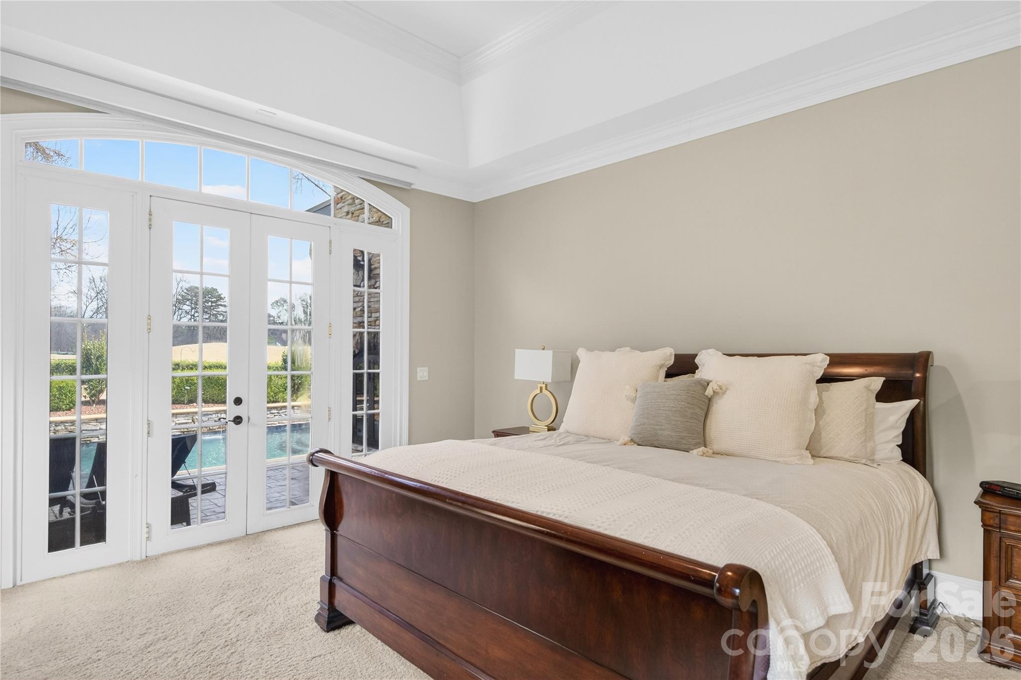 The Peninsula - Residential