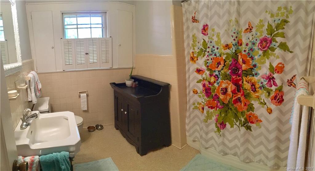 Forest Hills - Residential