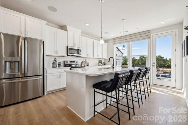 2125 HAWKSWORTH LN, CHARLOTTE, NC 28262 - Image 98d56648d289dc77ea12e0fdf24bcbba/3691344141