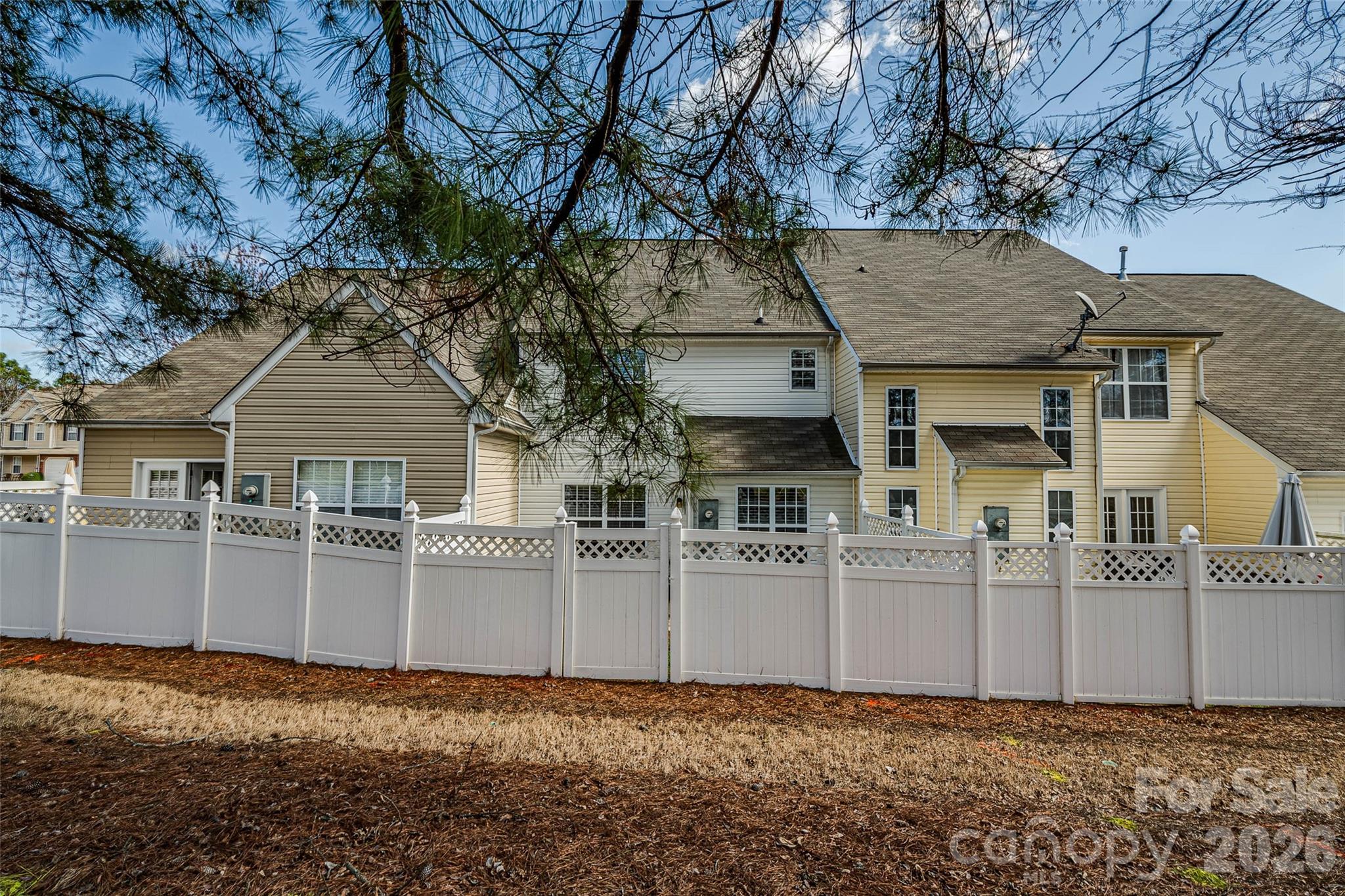 Lexington Commons - Residential