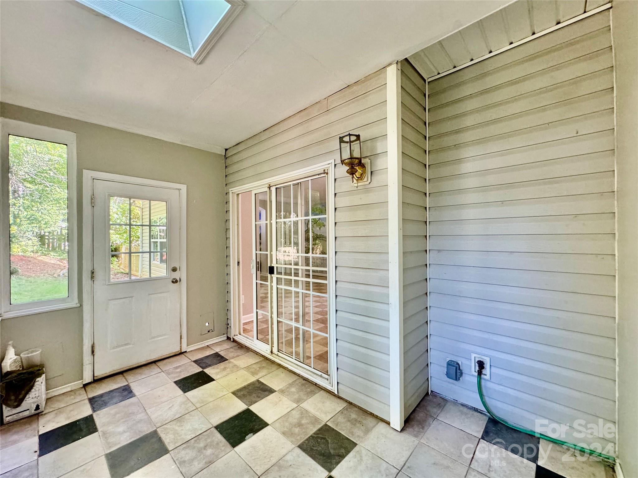 South Windsor - Residential