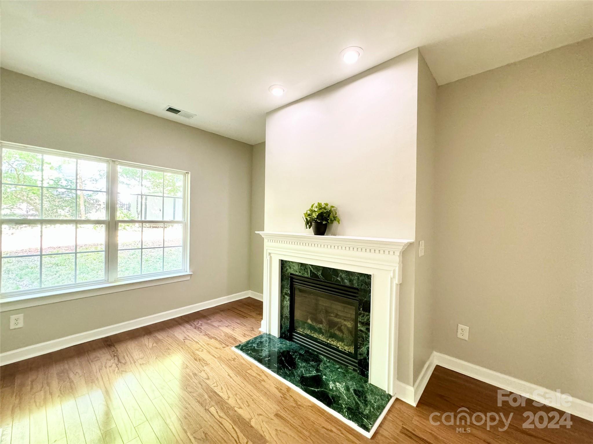 South Windsor - Residential