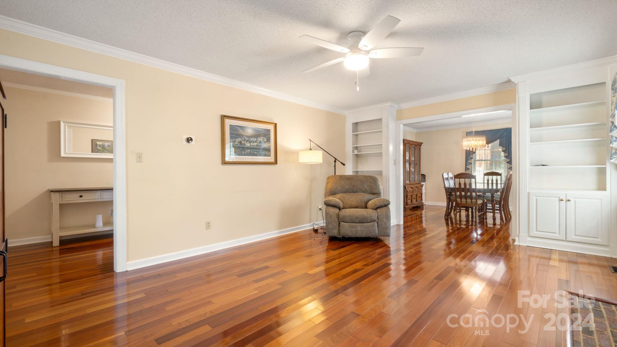 Forest Hills - Residential