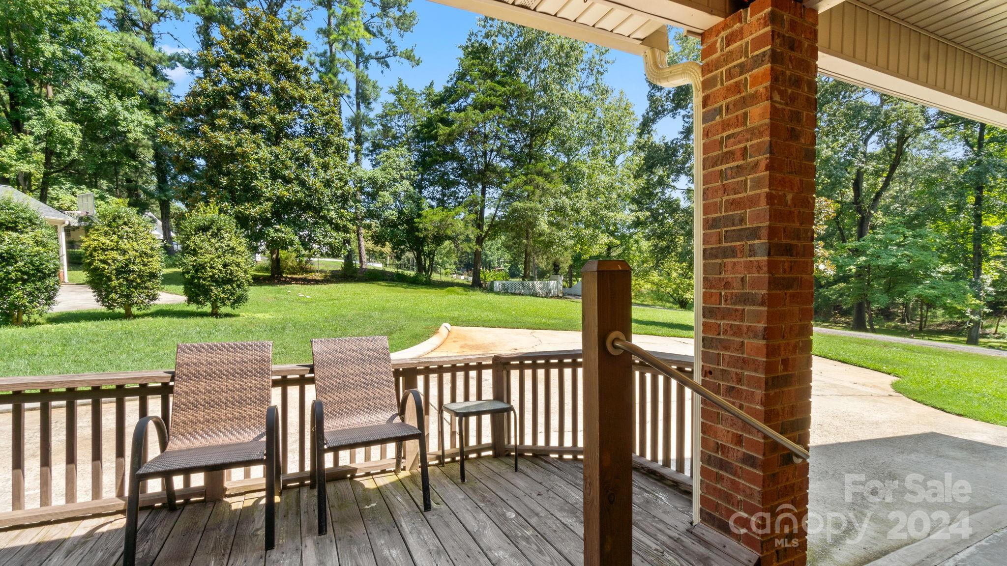 Forest Hills - Residential