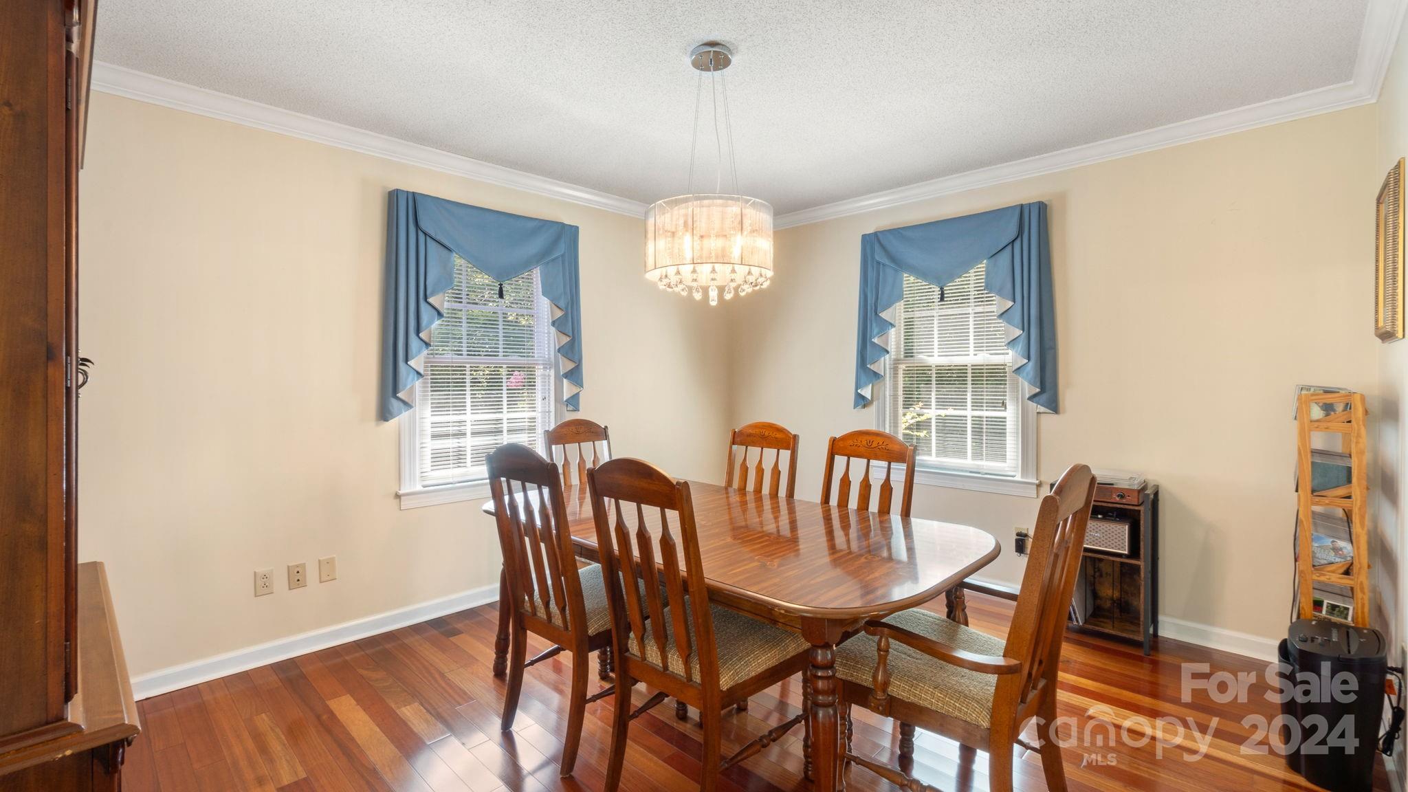 Forest Hills - Residential