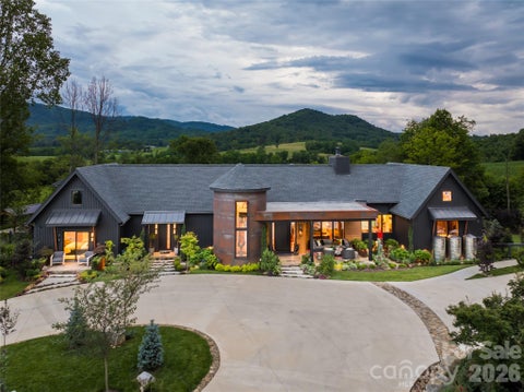 Photo of 163 Annabelle Linn Drive, Fairview, NC 28730 (MLS # 4360158)