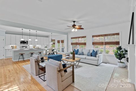 14332 Maclauren Lane Huntersville NC 28078