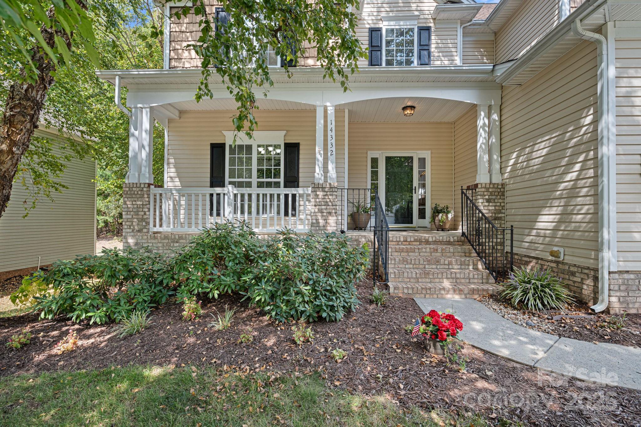 14332 Maclauren Lane
