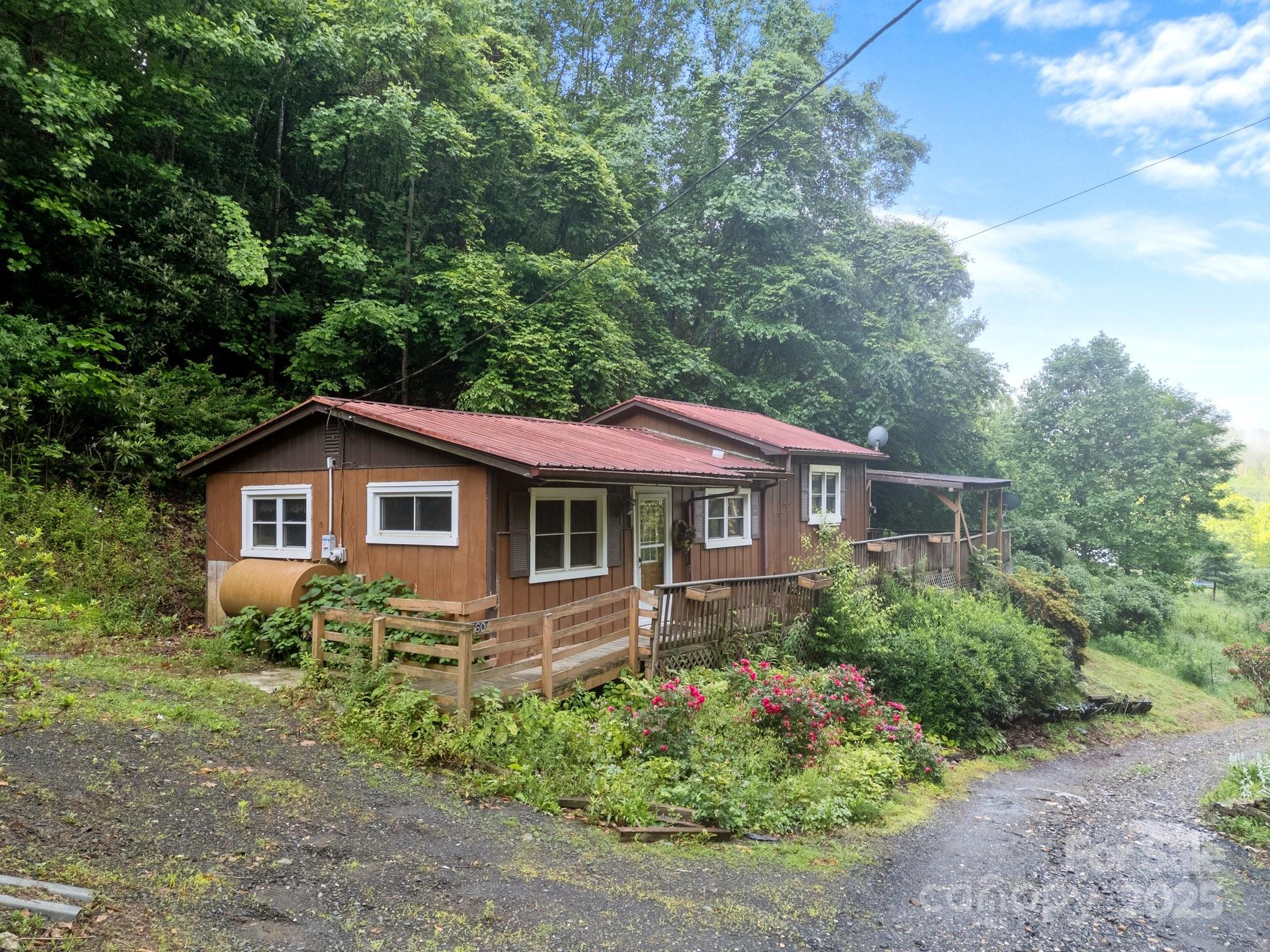 160 Colehearth Hollow Road