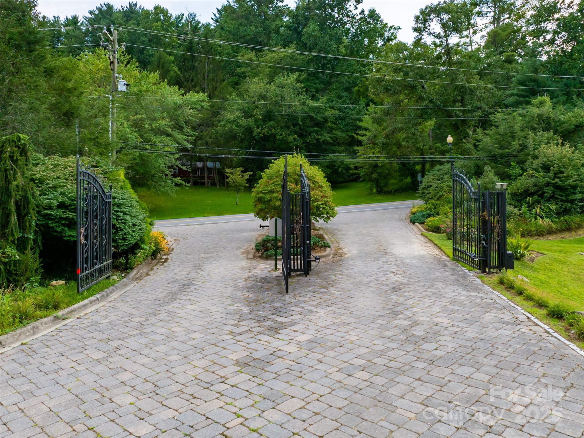 407 Melnick Terrace
