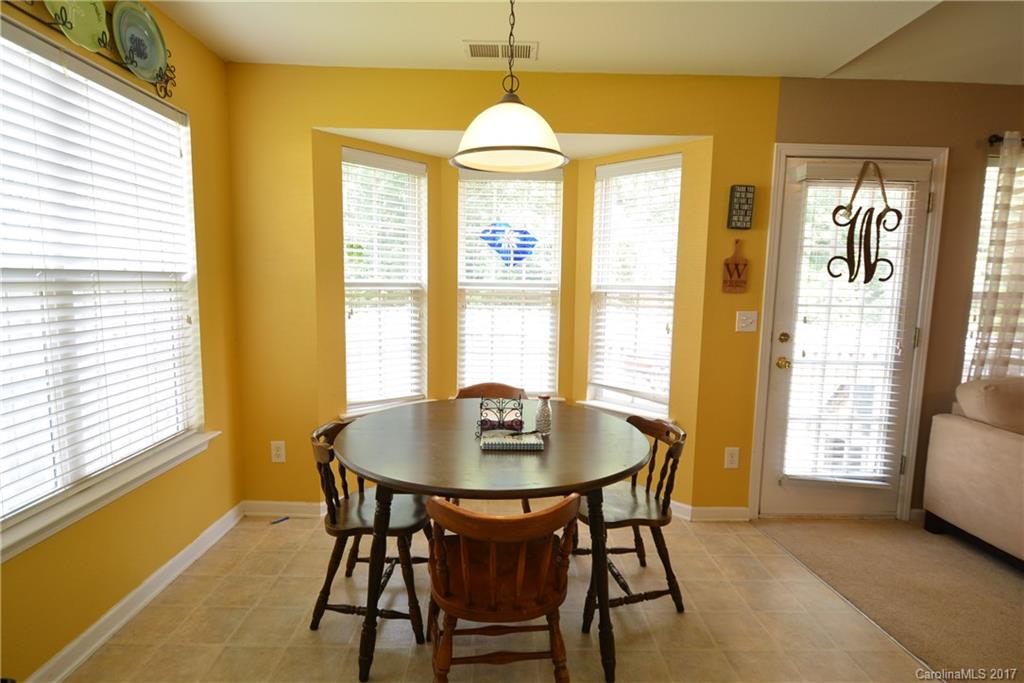 Longview Oaks - Residential