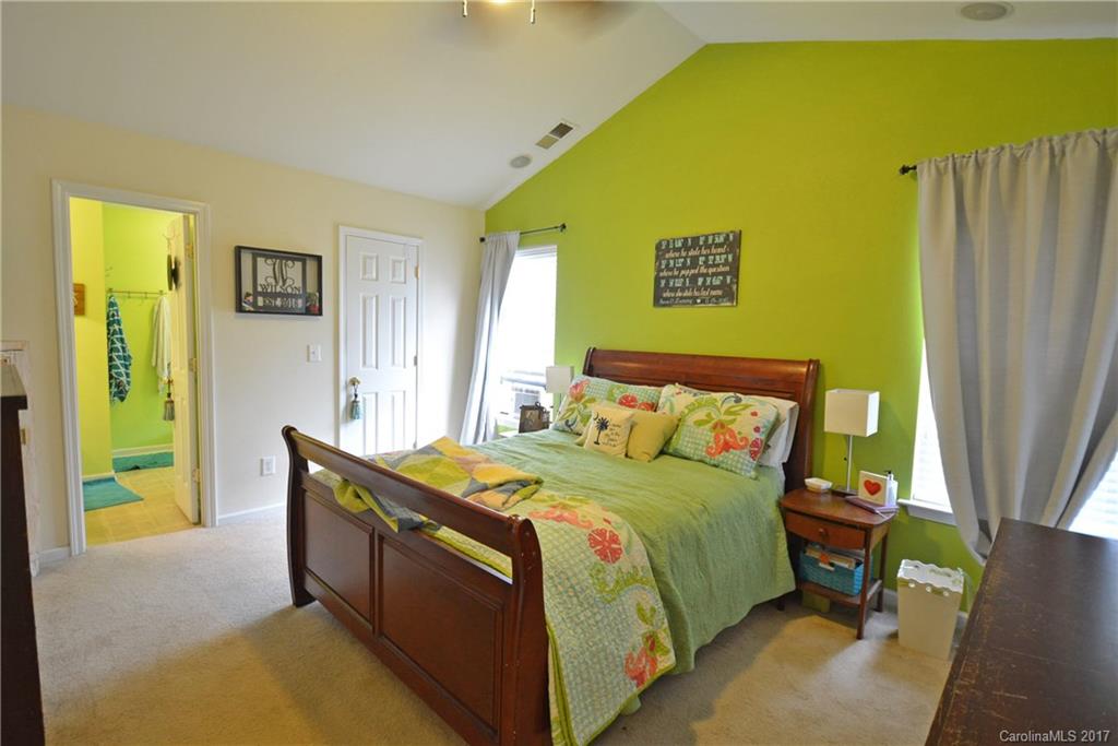 Longview Oaks - Residential