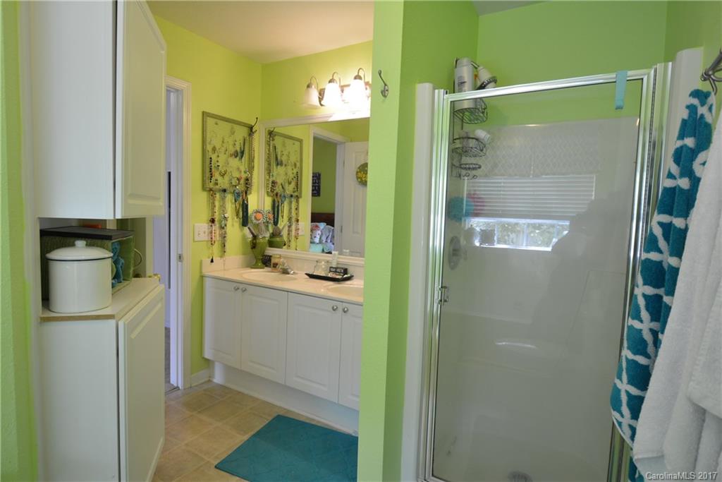 Longview Oaks - Residential