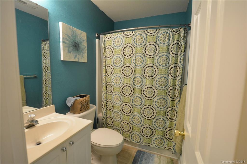 Longview Oaks - Residential