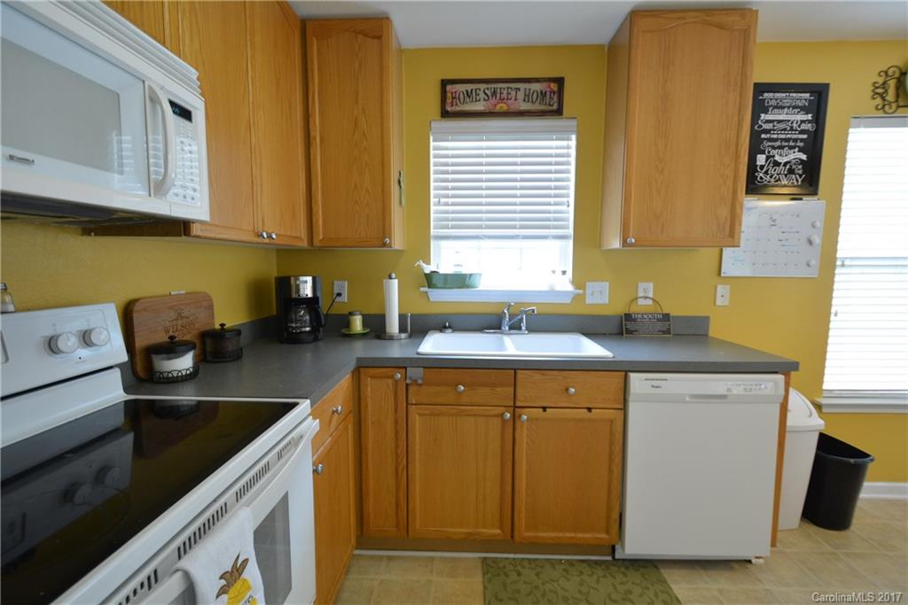 Longview Oaks - Residential