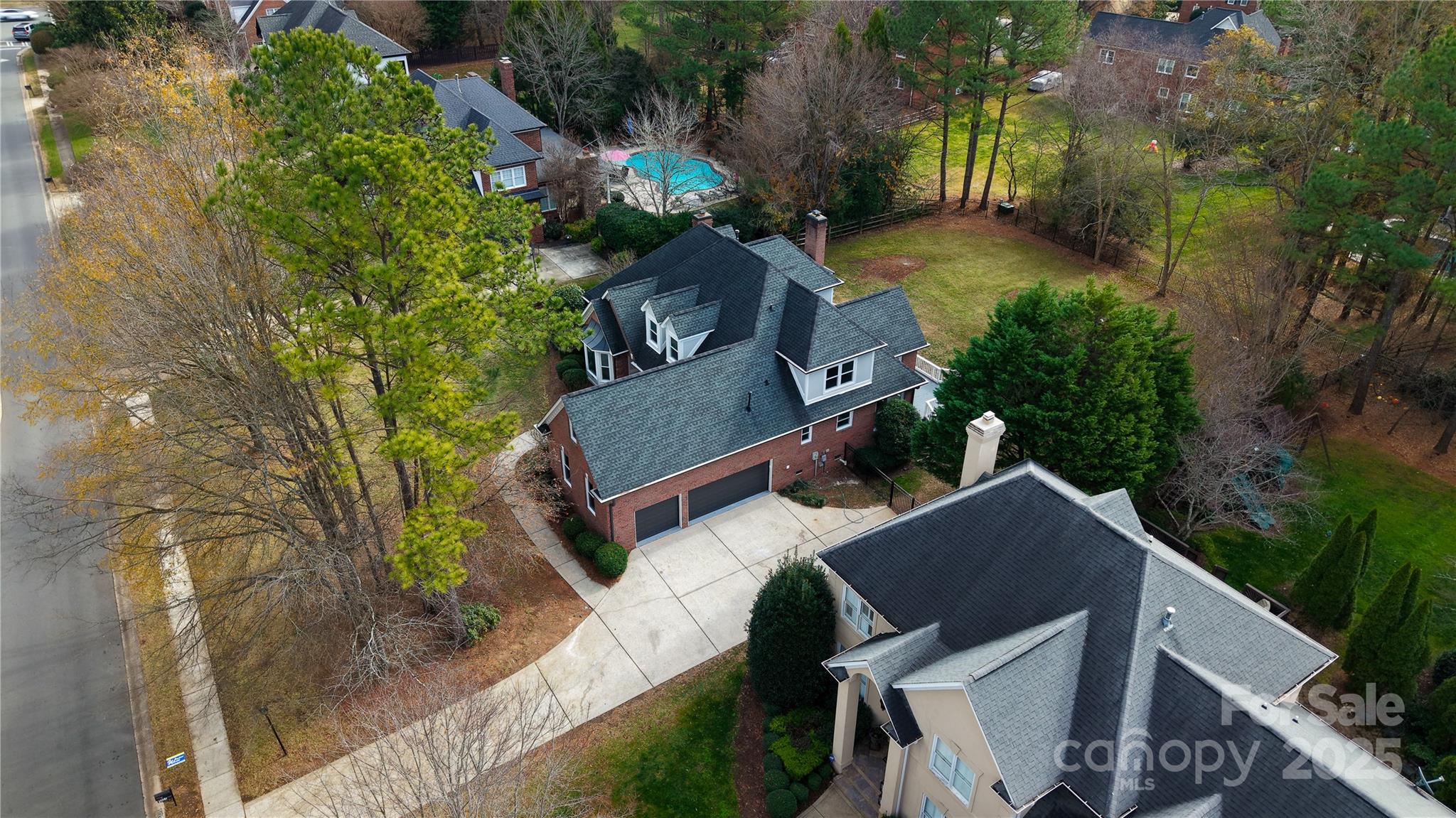 5125 Belicourt Drive