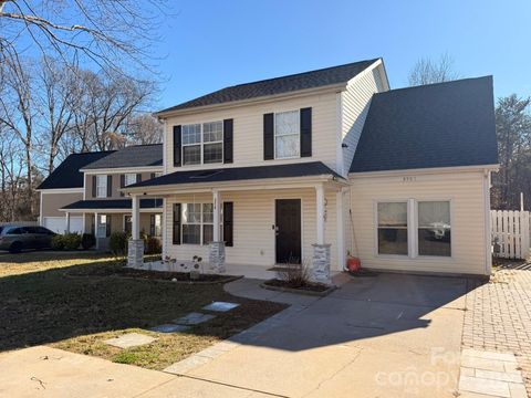 Photo of 8907 Gerald Drive, Charlotte, NC 28217 (MLS # 4338188)