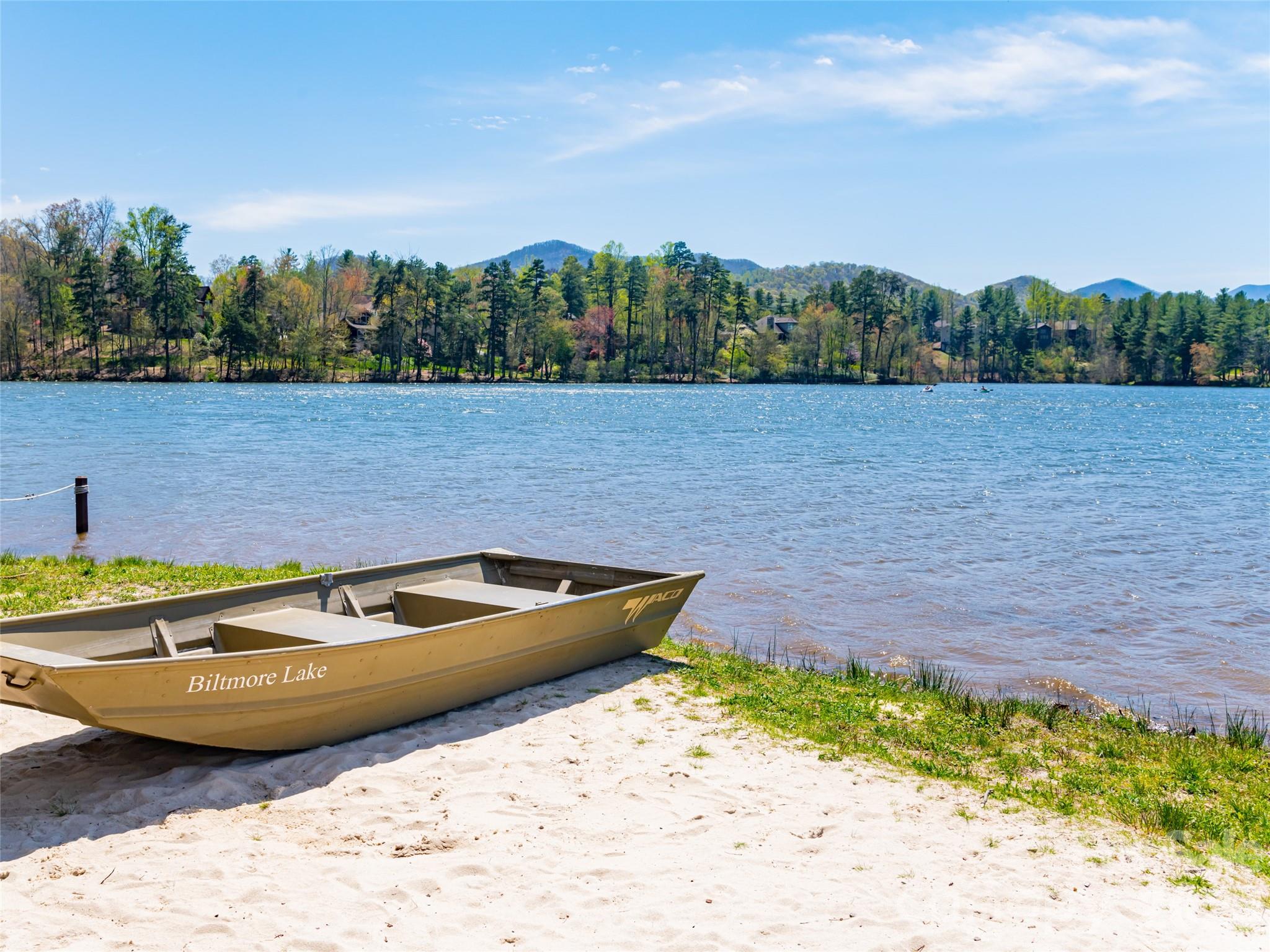Biltmore Lake - Residential