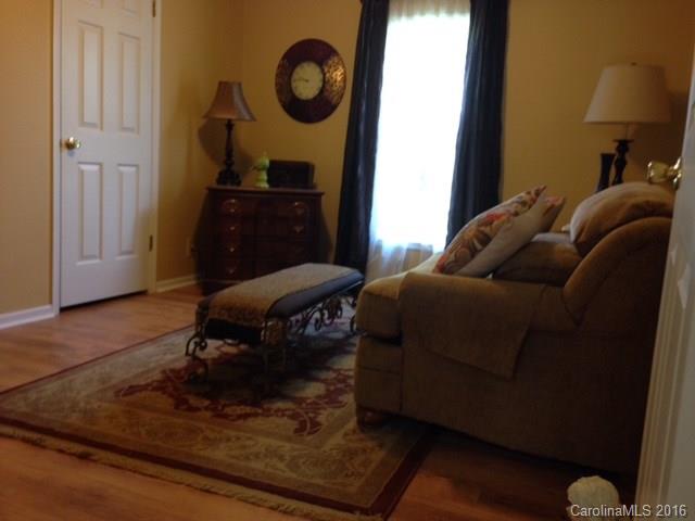 Riverwind - Residential