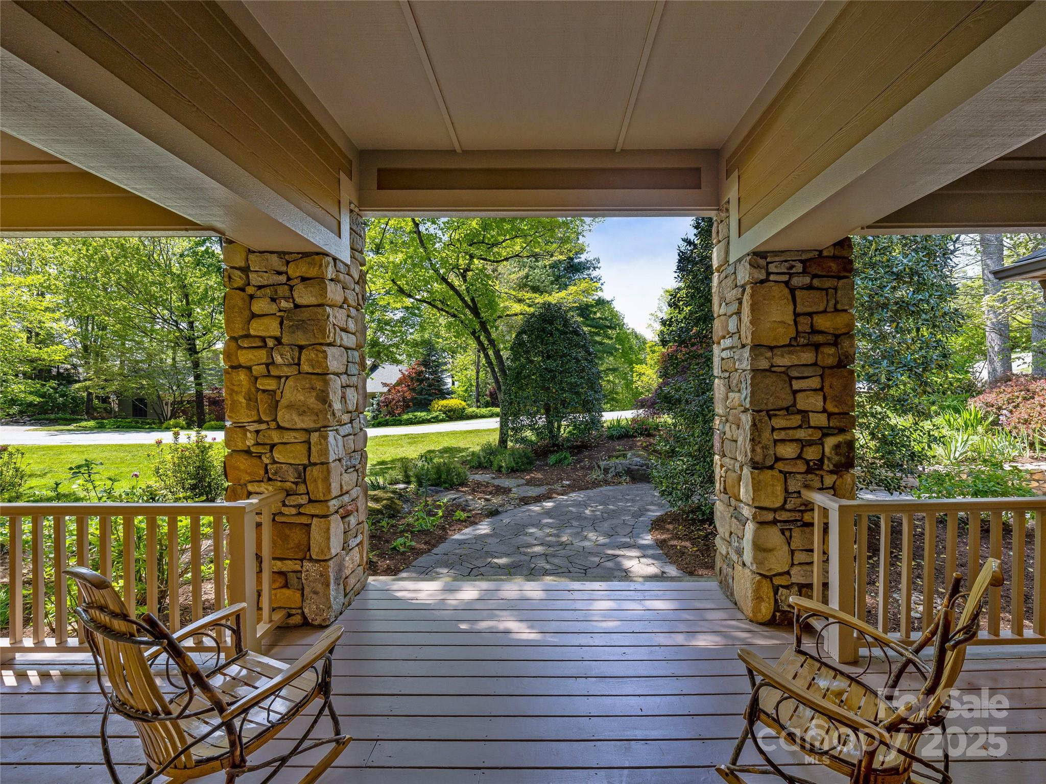 543 Hagen Drive