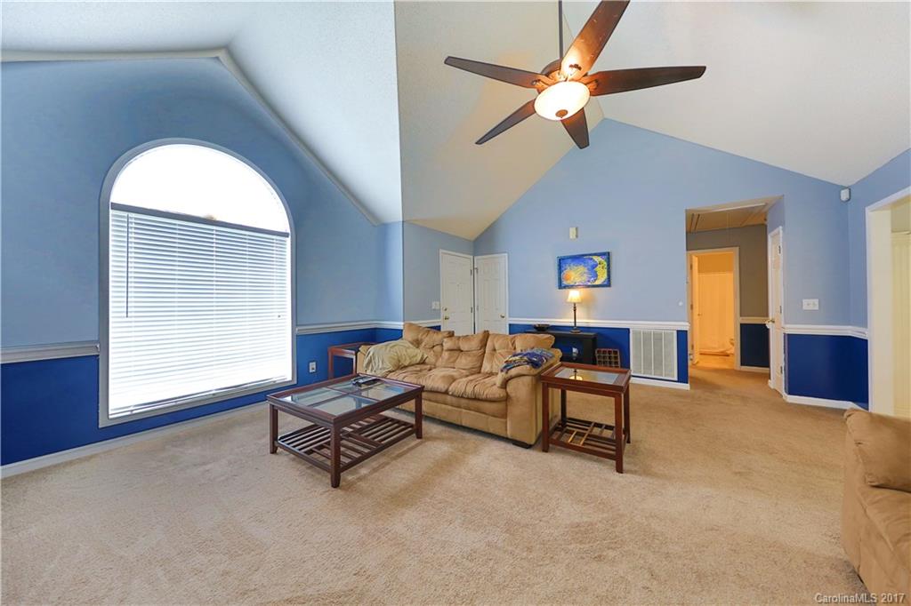 Highland Creek - Residential