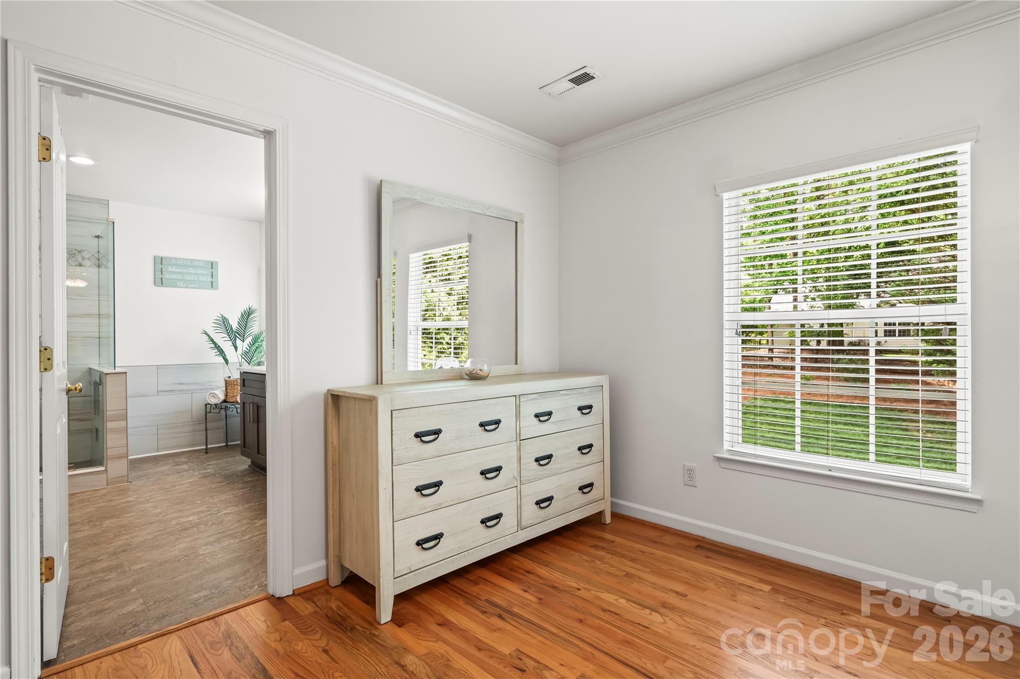 Knightsbridge - Residential