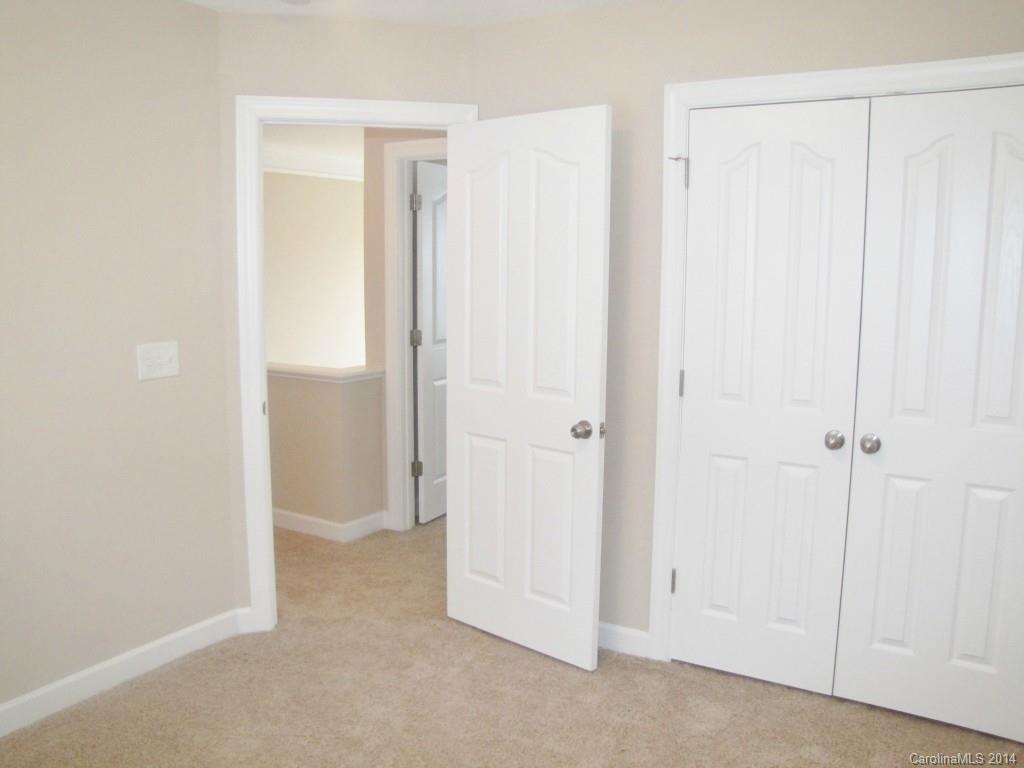 Riverwalk - Residential Lease