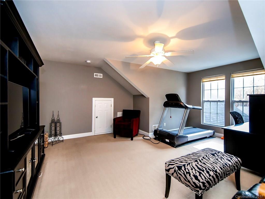 Tega Cay - Residential