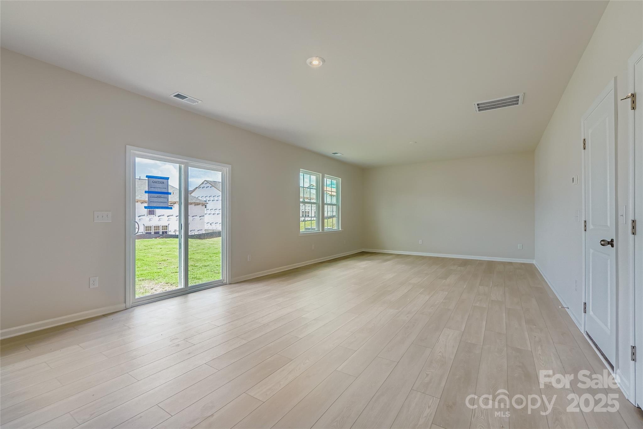 6391 Fairfax Court