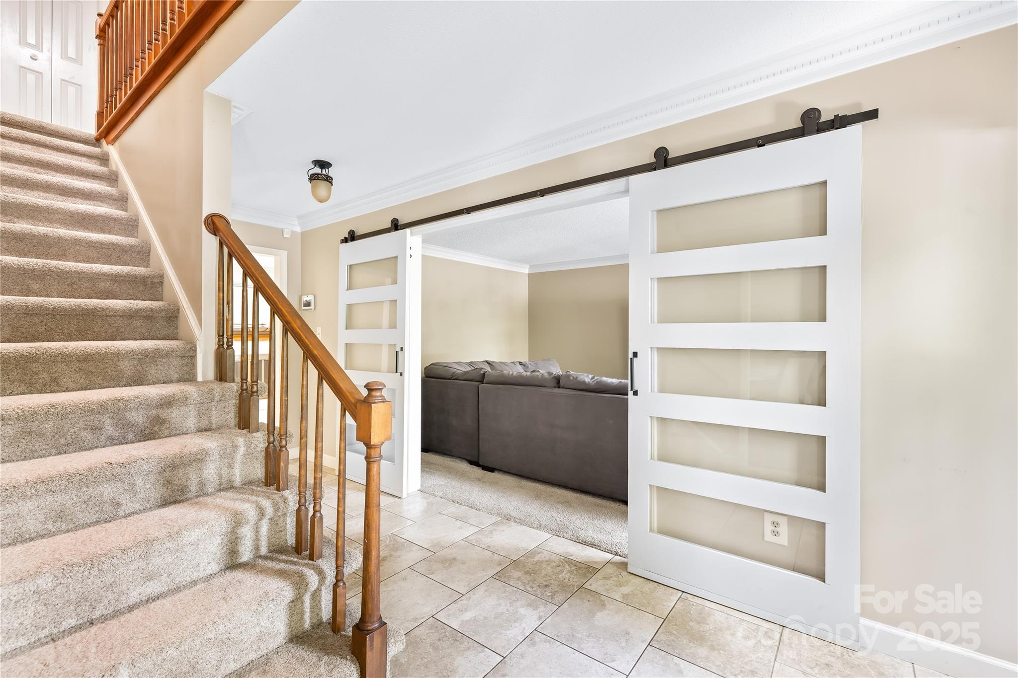 7528 Red Oak Lane