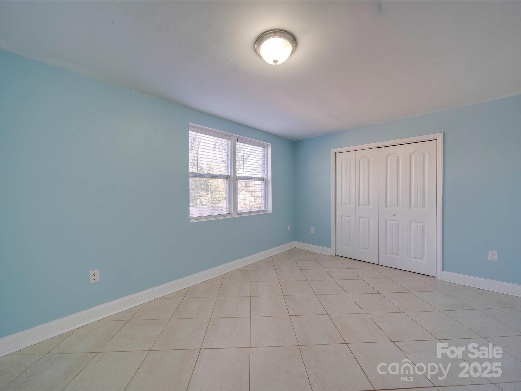 Colonial Heights - Residential