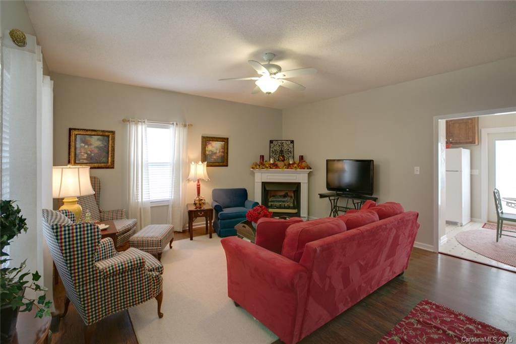 Adams Bluff - Residential