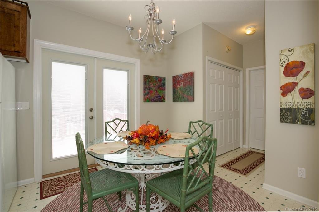 Adams Bluff - Residential