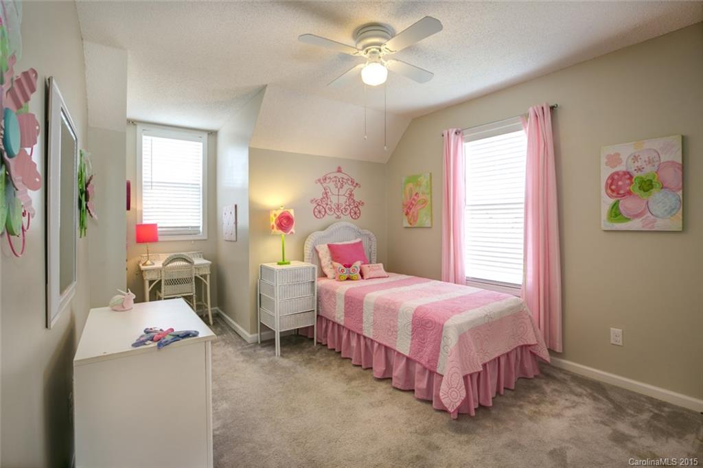 Adams Bluff - Residential