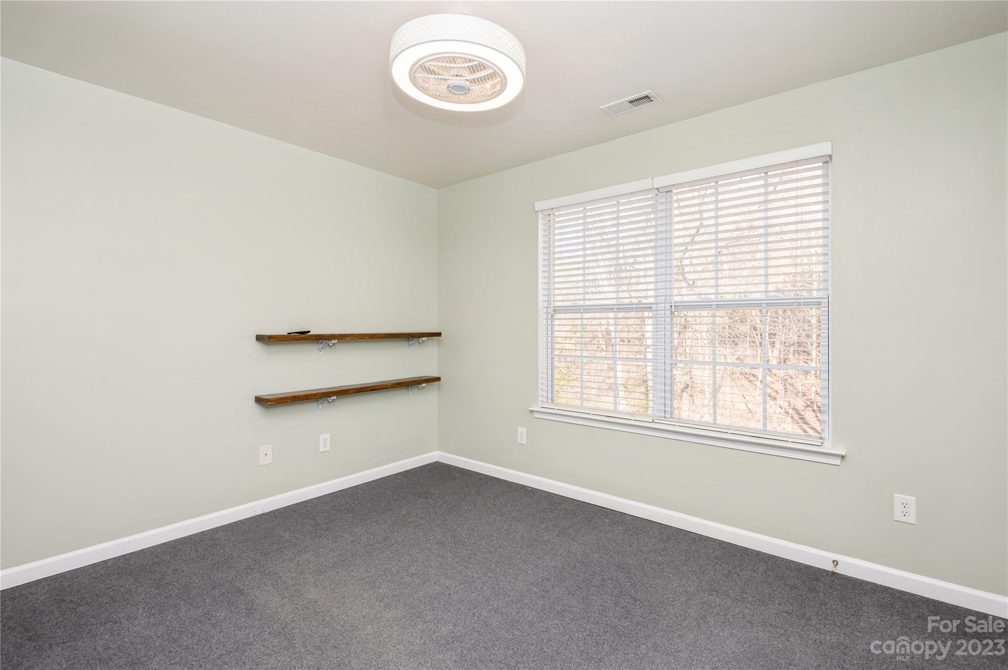 Ridge Pointe - Residential