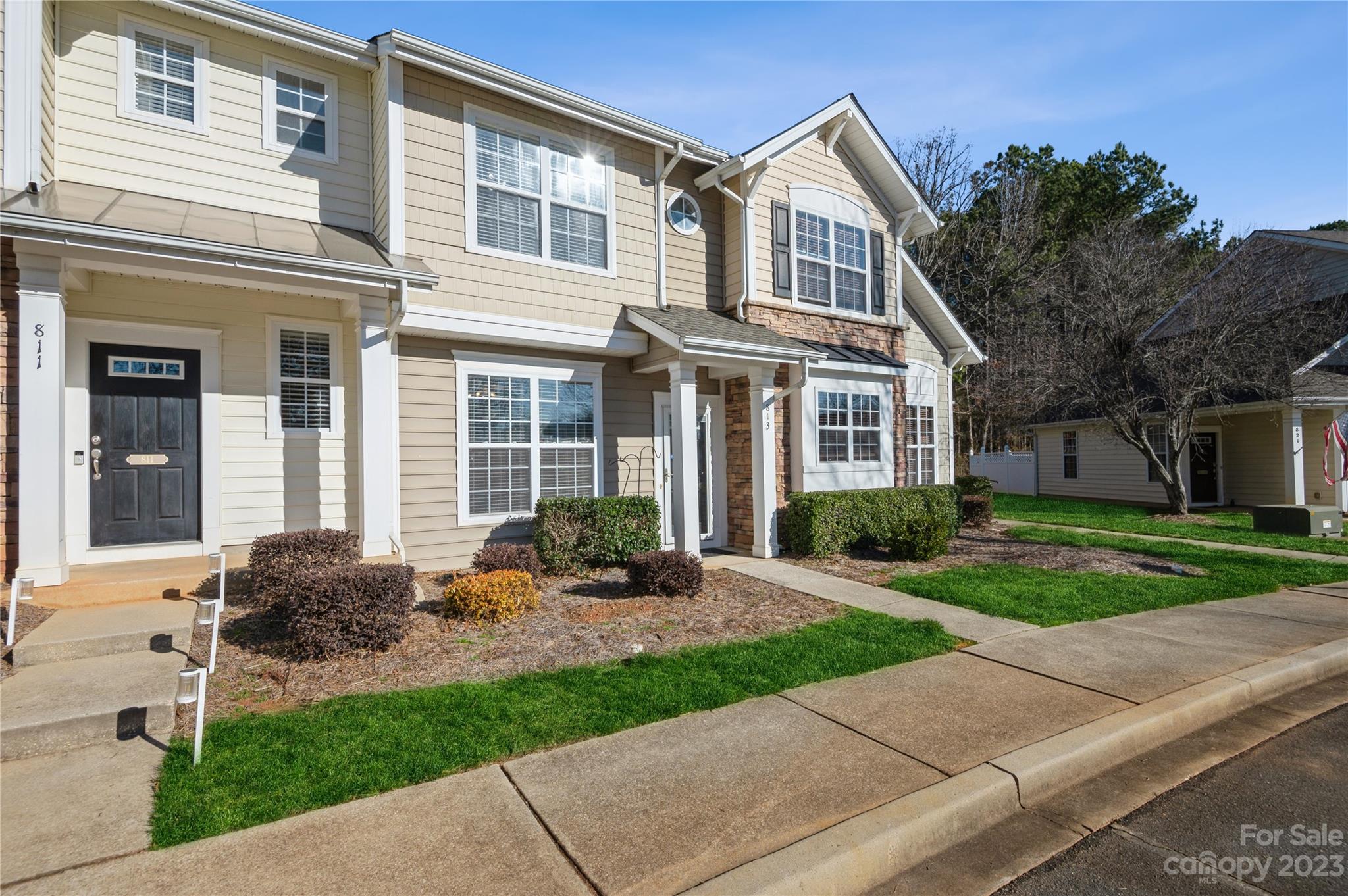 Ridge Pointe - Residential