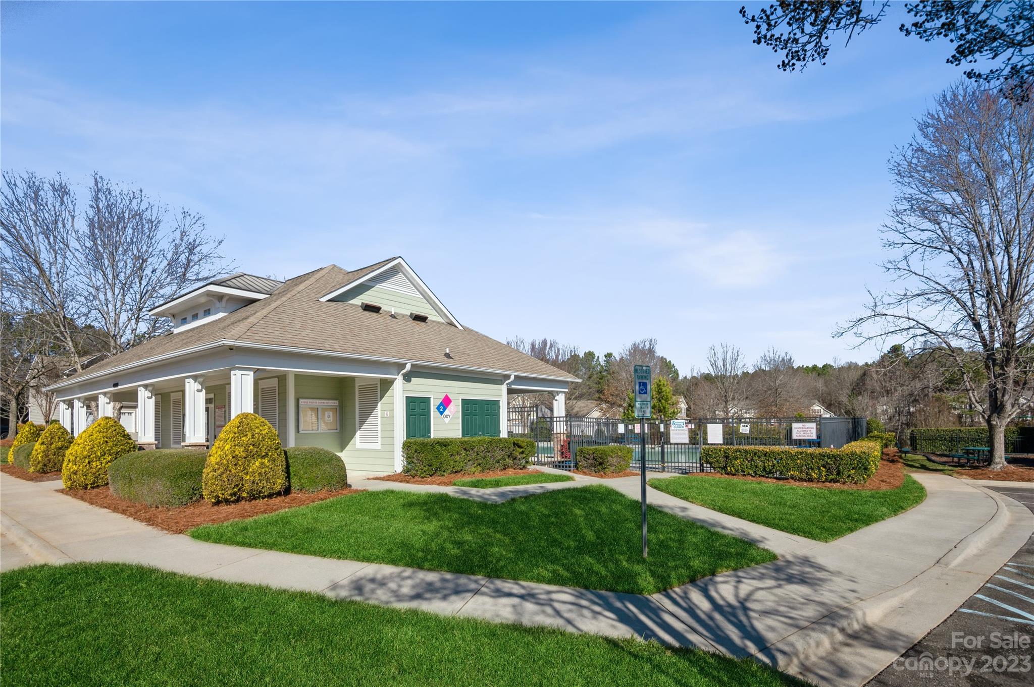 Ridge Pointe - Residential