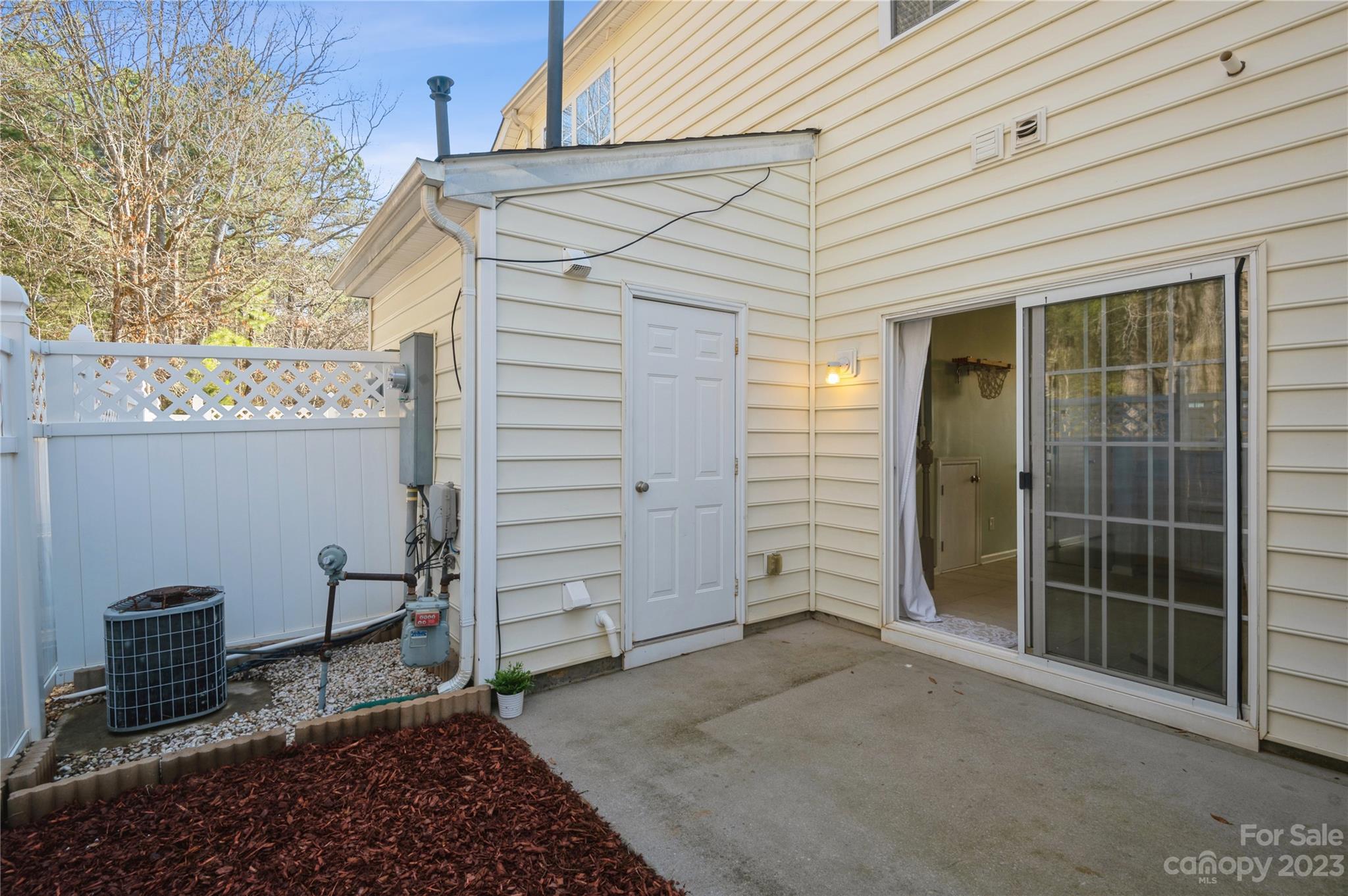 Ridge Pointe - Residential