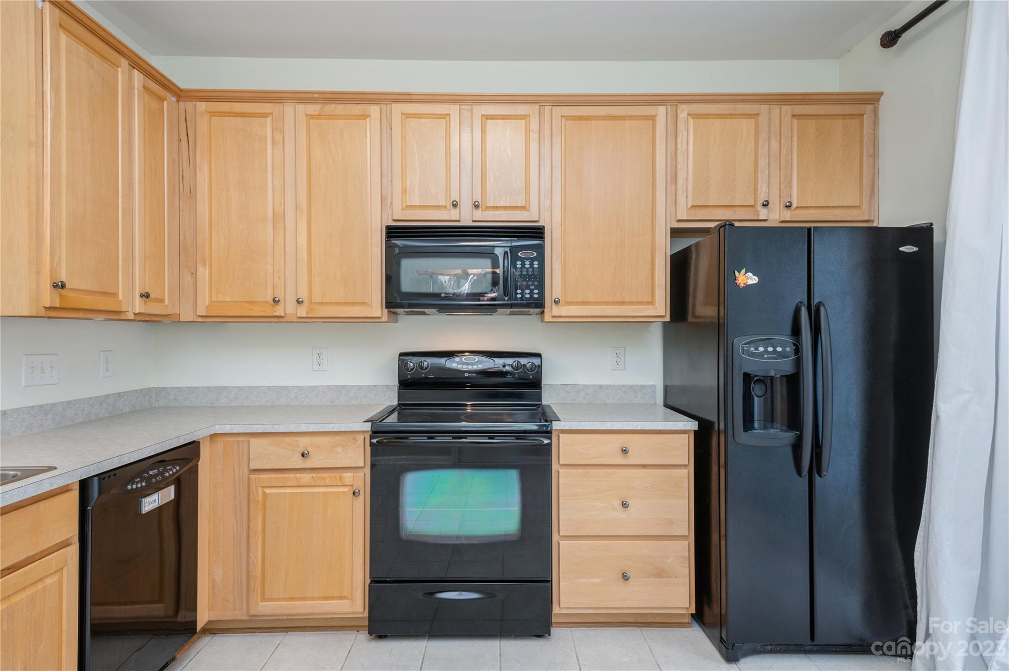 Ridge Pointe - Residential